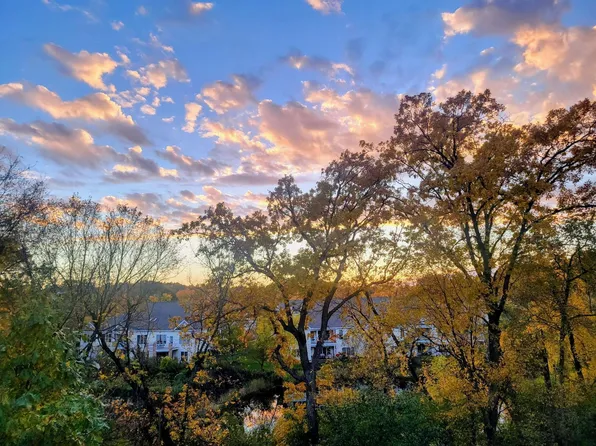 1454 Steeplechase Ln #18, Saint Paul, MN 55122