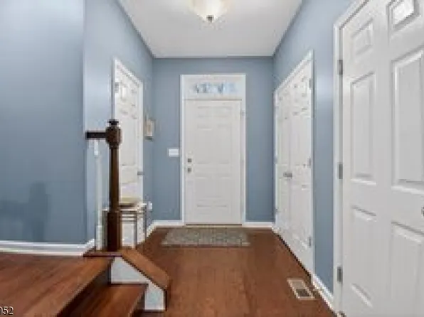 104 Albert Ct, Randolph Twp., NJ 07869