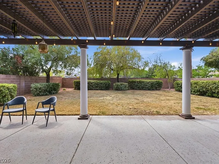 5397 Esparon Ave — Photo 31