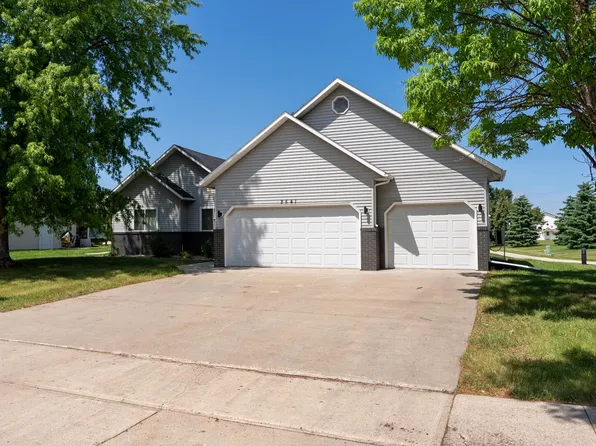 2541 26th Ave S, Fargo, ND 58103