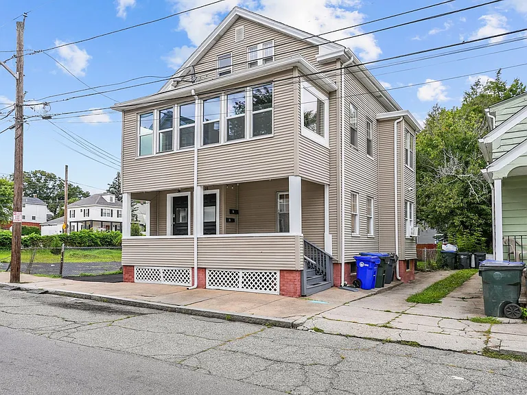 25 Amity St — Photo 21
