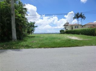 522 Coral Dr, Cape Coral, FL 33904