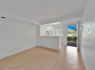 800 SW 137th Ave APT 104G, Pembroke Pines, FL 33027