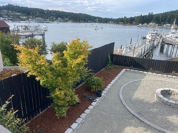3rd image of 3523 Harborview Dr