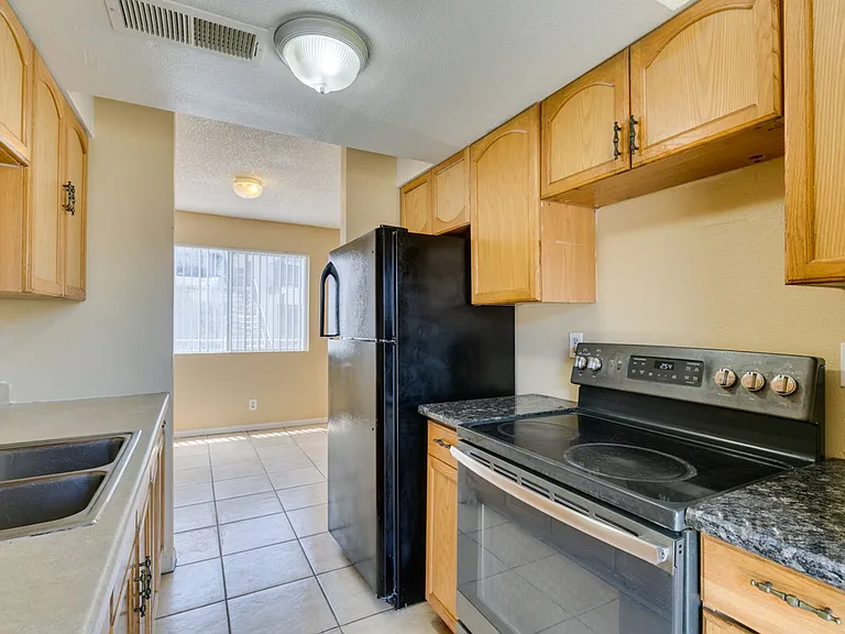 3615 Kolendo Ct #A — Photo 32