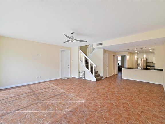 4th image of 28704 Alessandria Cir