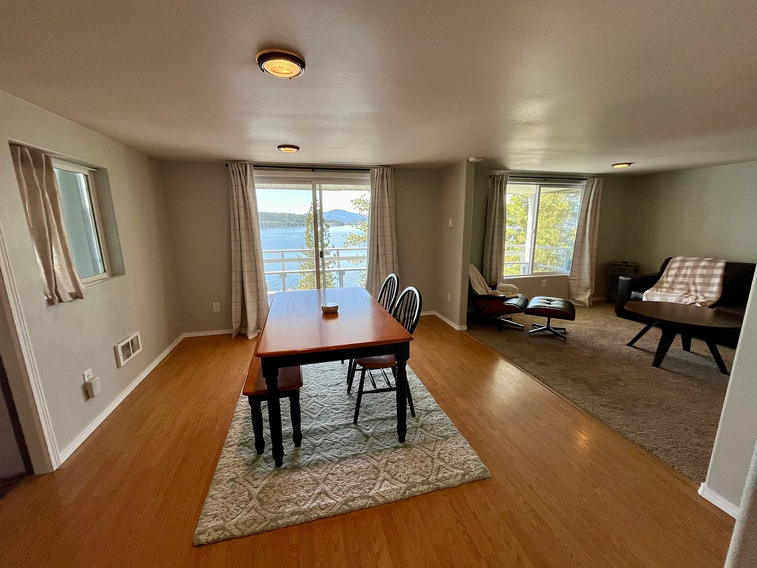 2653 S Evergreen Ln — Photo 2