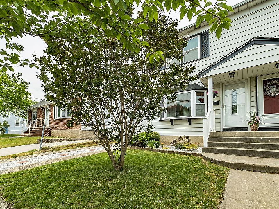 1st image of 61 Roswell Ave