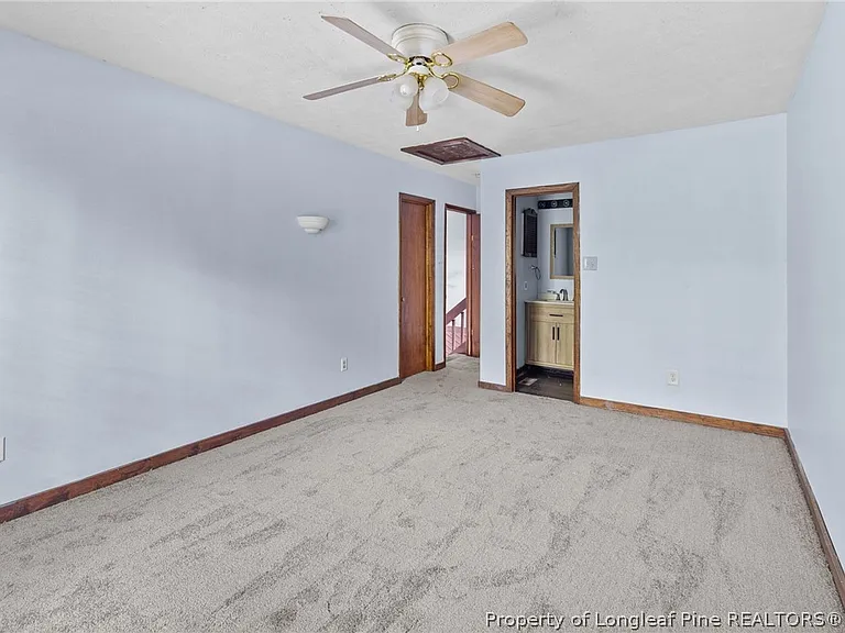6479 Pittsfield Dr — Photo 7