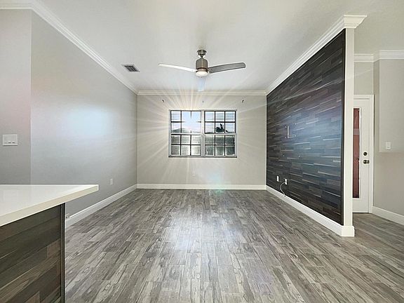3rd image of 2896 Crestwood Terrace #4202