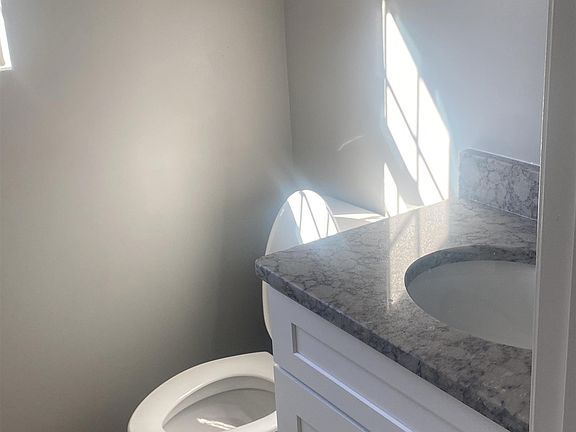 4th image of 3887 Golden Key Rd.