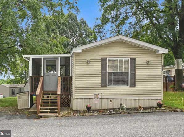140 David Dr, Middletown, PA 17057