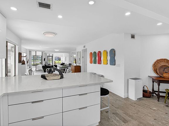 3rd image of 15354 Strathearn Drive #12601