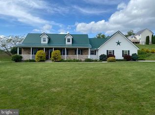 247 Crestview Dr, Mifflin, PA 17058