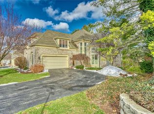 150 Regatta Dr, Webster, NY 14580