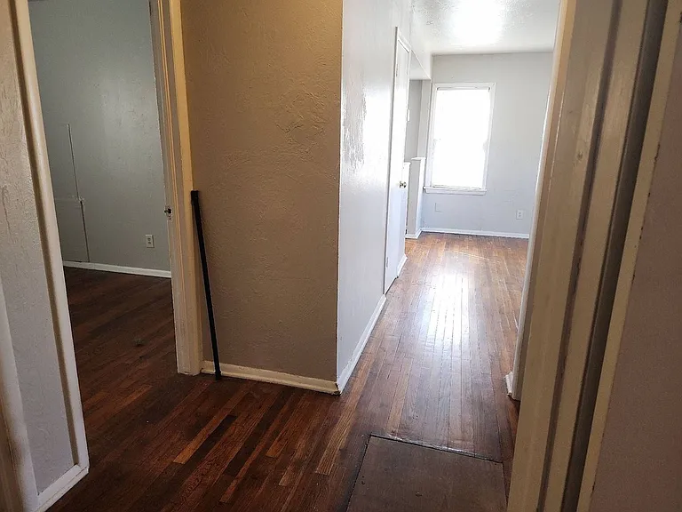 3932 SW 23rd St — Photo 11