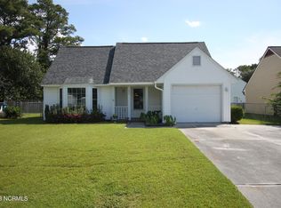 602 N Gate Rd, Morehead City, NC 28557