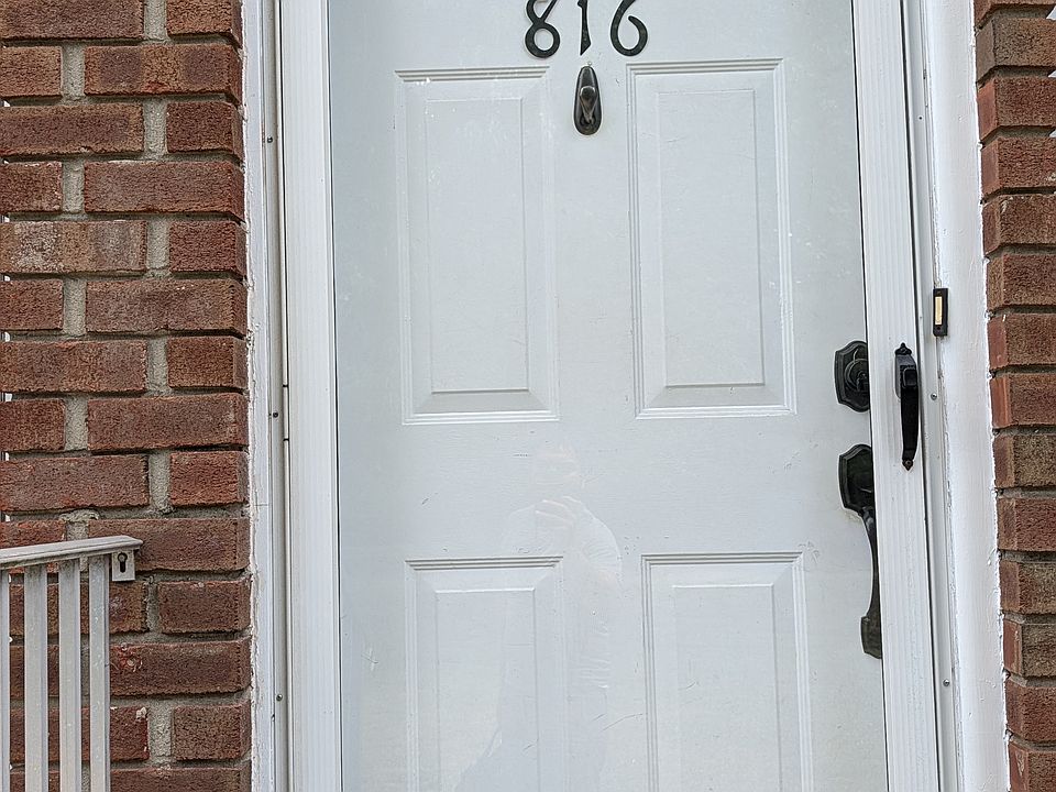 Entrance door