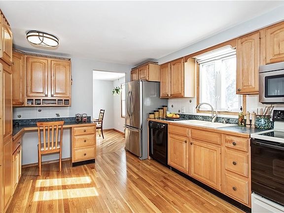 5th image of 5506 Chateau Ln