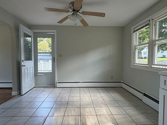 4th image of 7 Gardner Ave