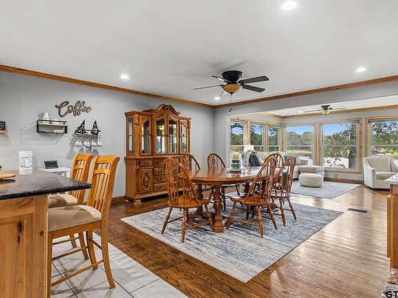 2nd image of 803 County Road 2127
