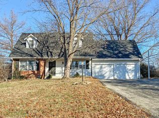 2730 NW 62nd St, Topeka, KS 66618