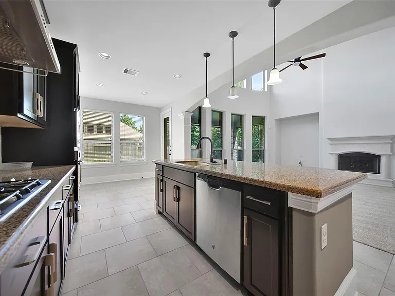 17506 Mineral Bluff Ln — Photo 16