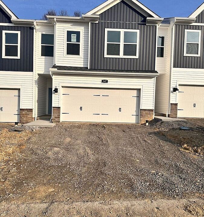 1st image of 147 Scotland Ln