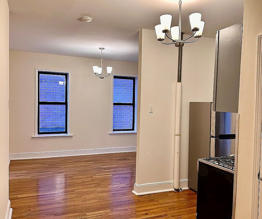 2nd image of 29 Cook St Suite 1