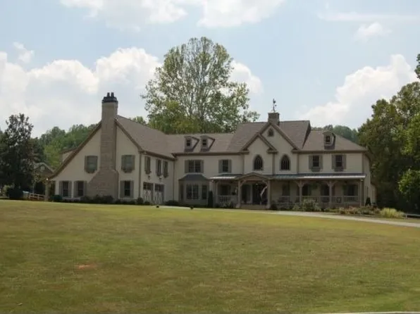 601 Dorris Rd, Milton, GA 30004