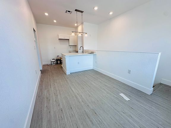 5th image of 15347 Gilligan Ct #A
