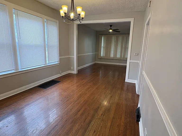 9331 S Evans Ave — Photo 4
