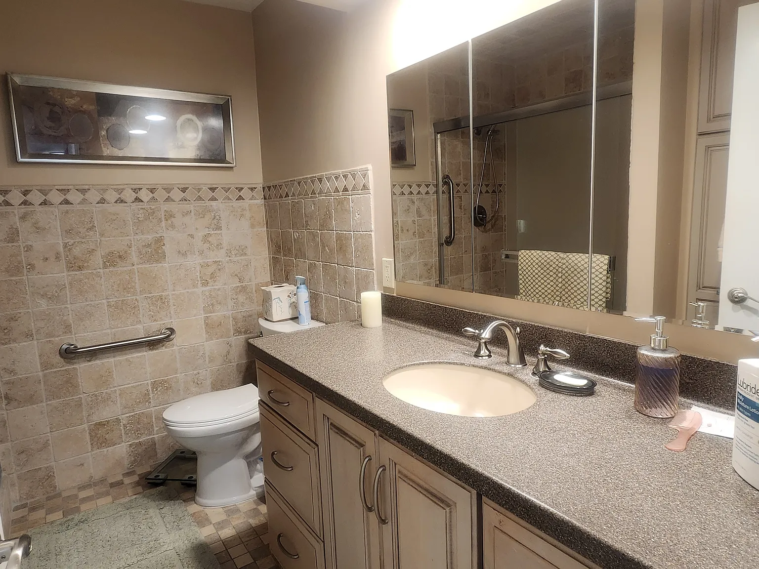2 bed, 1102 sqft, $3,195 — Photo 2