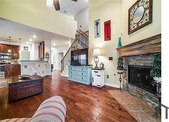 1605 Oak Brook Ln — Photo 19