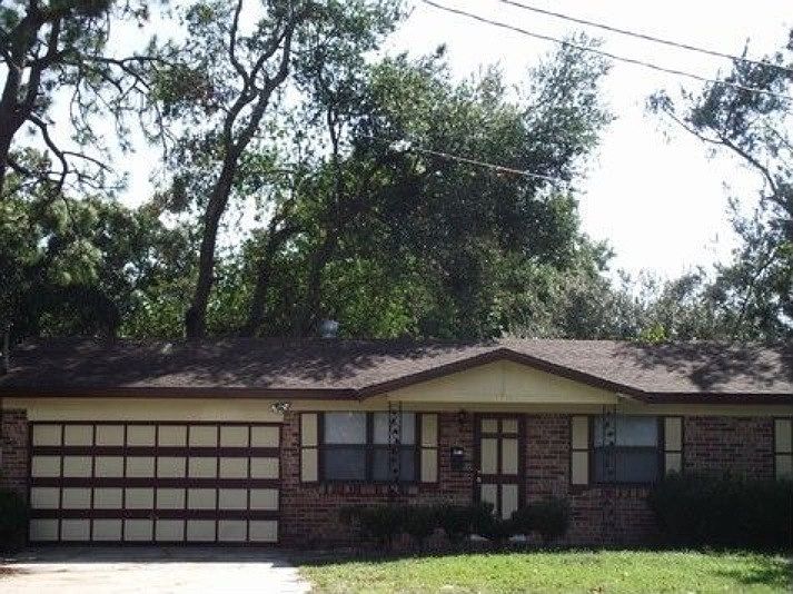 1st image of 926 Jorick Ct E