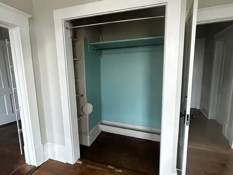 412 Johnson St — Photo 14