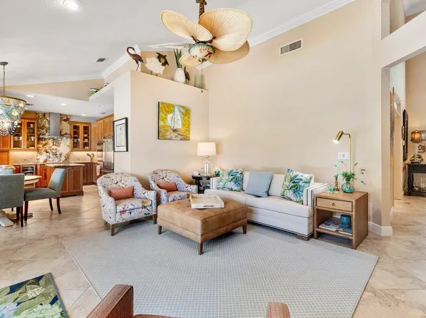2680 Devon Court, Delray Beach, FL 33445