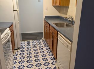 6301 Robinson Rd #5, Lockport, NY 14094