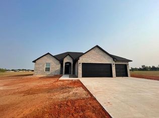 1465 Songbird Dr, Guthrie, OK 73044