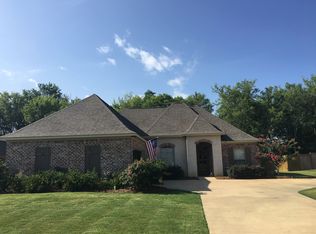 137 Fieldstone Ln, Madison, MS 39110