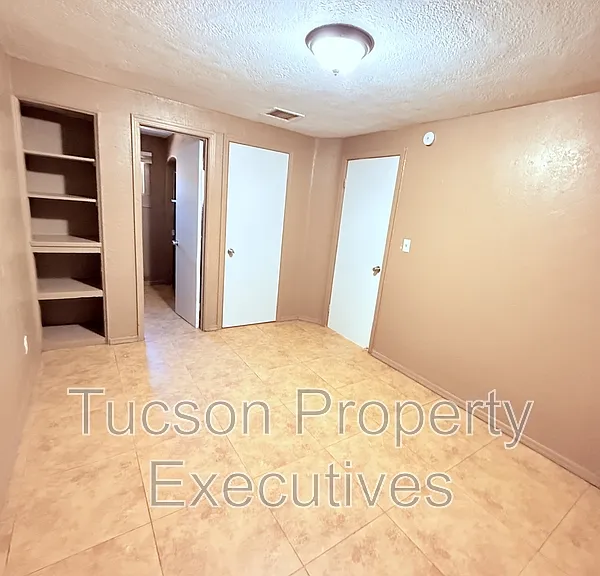 3625 S 7th Ave #2 — Photo 7