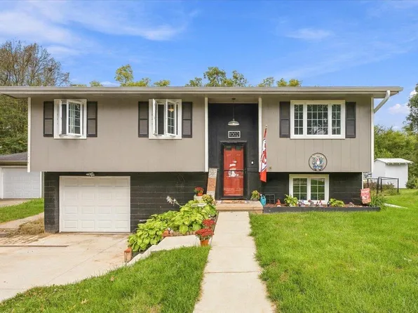 1002 Timber Ln, Glenwood, IA 51534