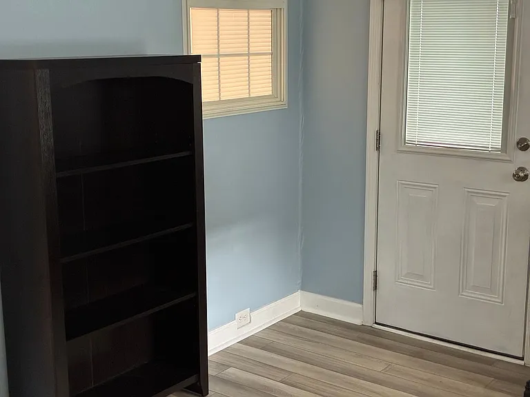 504 Deer Path — Photo 15