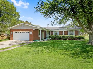 8 Julie Dr, Ludlow, IL 60949