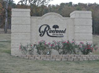 Riverwood Dr, Batesville, AR 72501