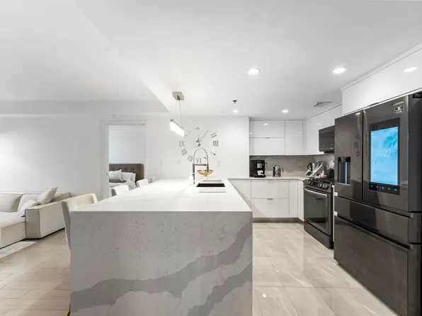 700 1st Street image 10 of 17