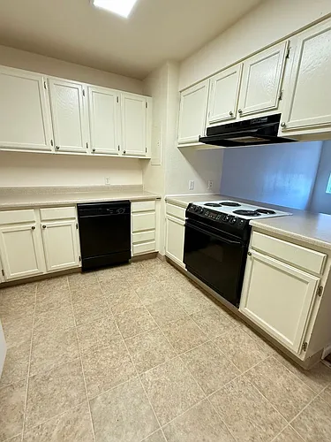 405-407 E Simpson St #2A Photo 1