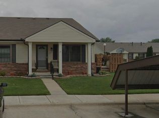 24506 Greenhill Rd #24, Warren, MI 48091