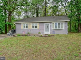 37 Raysmith Rd, Erial, NJ 08081