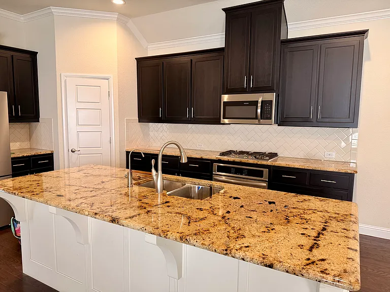 704 Boardwalk Way — Photo 5